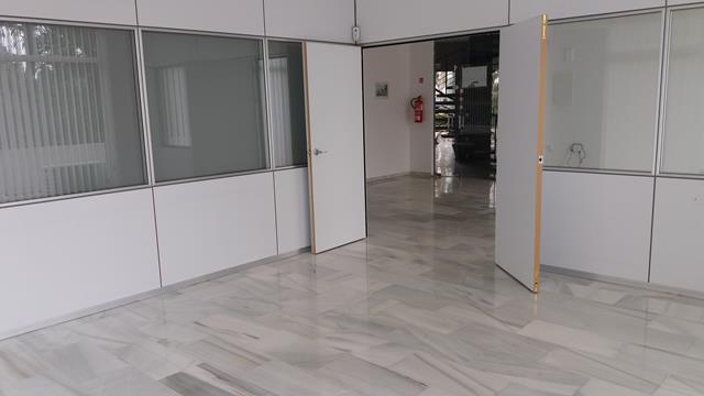 160 m2 modern commercial unit – modernized ready to start a busines