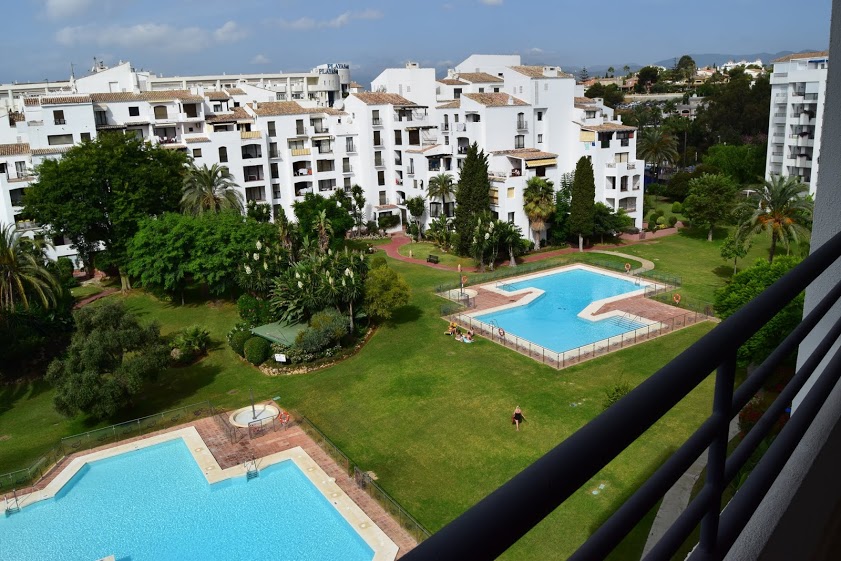 Puerto Banus – fantastic 3 bedrooms dúplex penthouse – location, quality, views……